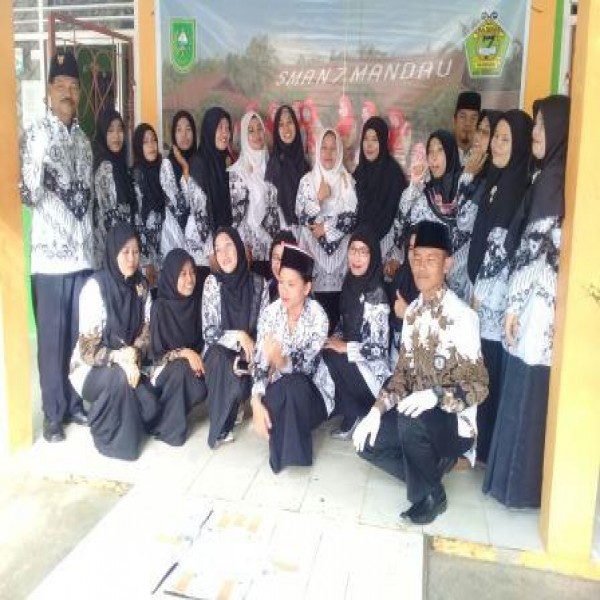 ULTAH PGRI ke-72 Tahun SMA Negeri 7 Mandau
